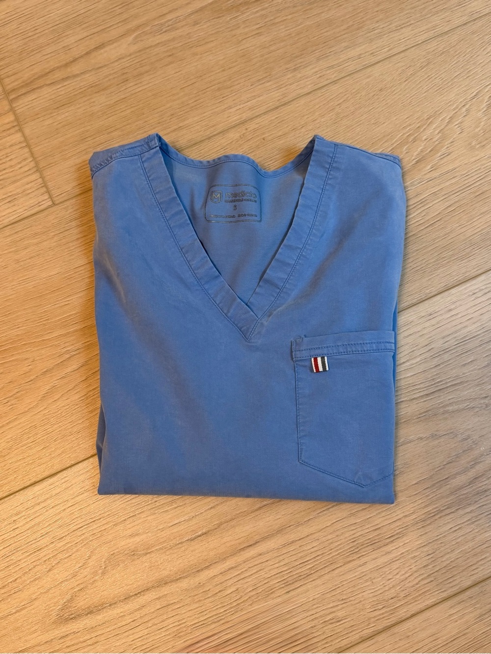 Mediclo TENCEL Sal Essential Scrub Top — Ceil Blue — Women’s Size S